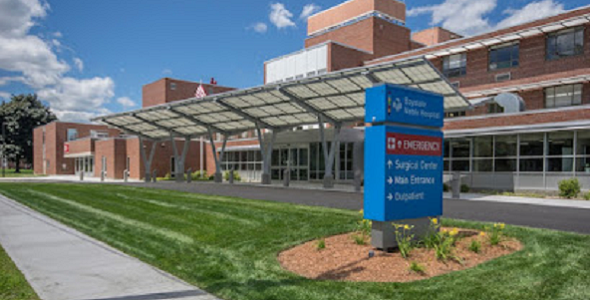 BAYSTATE NOBLE HOSPITAL